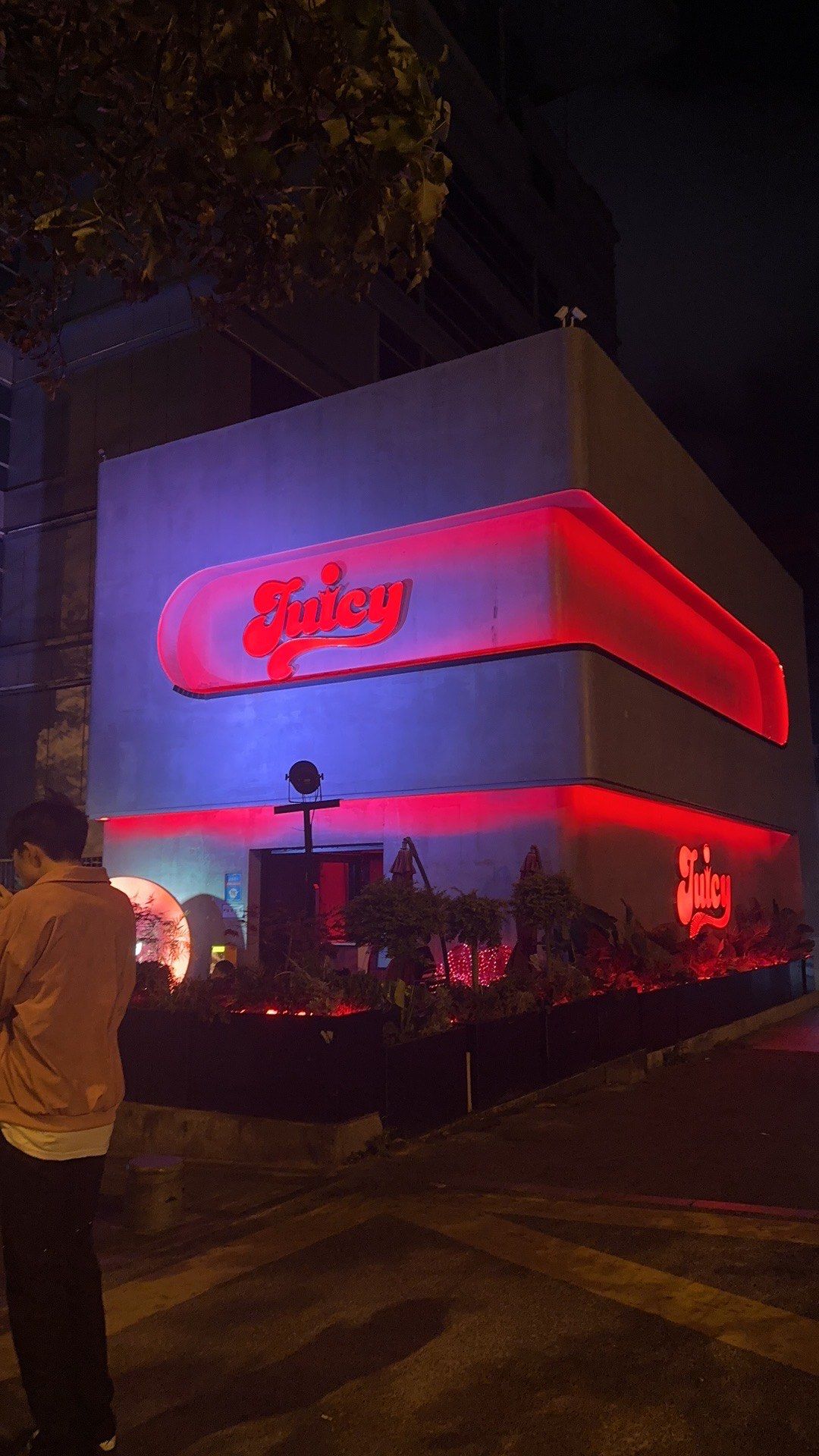 西宁商务ktv环境与服务好吗-湟源县ktv预定